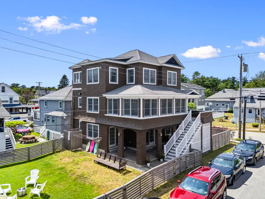 17 Ancona Avenue, Old Orchard Beach, ME 04064 - #3