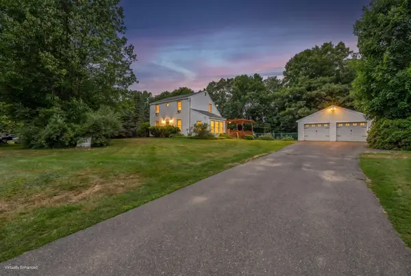27 Bradford Lane, China, ME 04358