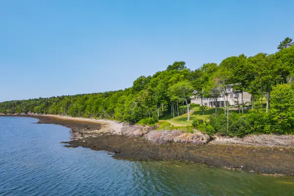 50 Kelley Drive, Stockton Springs, ME 04981
