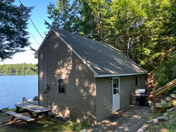 112 Hartview Circle, Orland, ME 04472