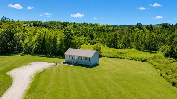 4 Meadow Lane, Leeds, ME 04263