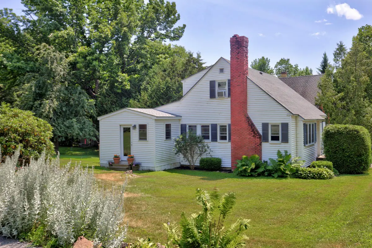 15 Nicholson Avenue, Bucksport, ME 04416 - #1