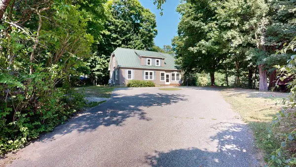 1194 Old Danville Road, Auburn, ME 04210