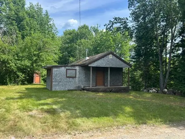 10 County Road Road, Orneville Twp, ME 04463