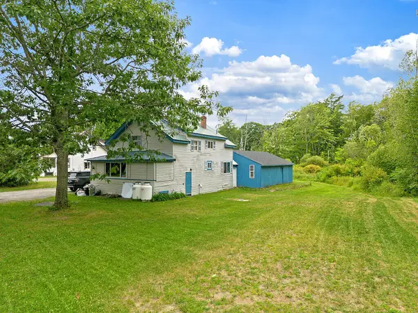 132 Washington Street, Oakland, ME 04963
