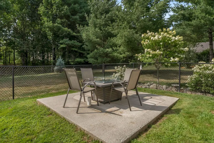 31 School House Drive, Farmingdale, ME 04344 - #2