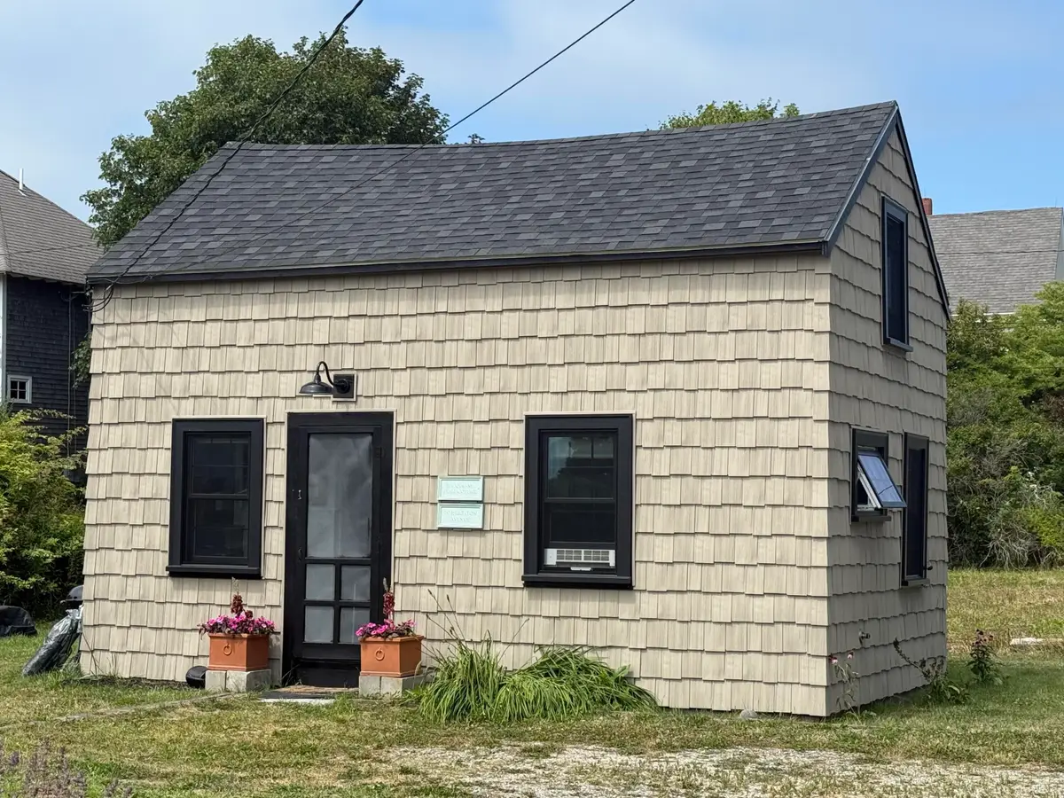 10 Brighton Avenue, Vinalhaven, ME 04863 - #1