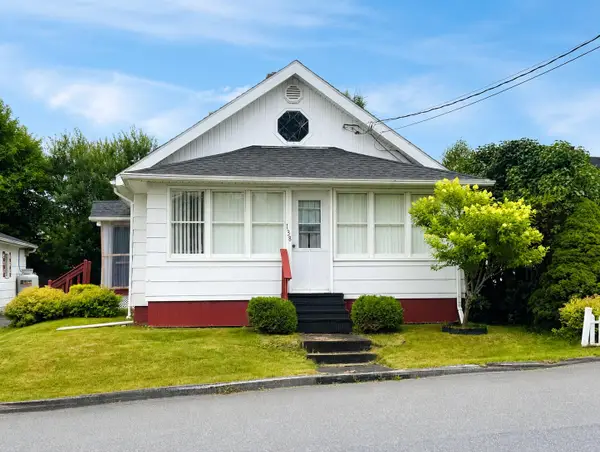 138 13th Avenue, Madawaska, ME 04756