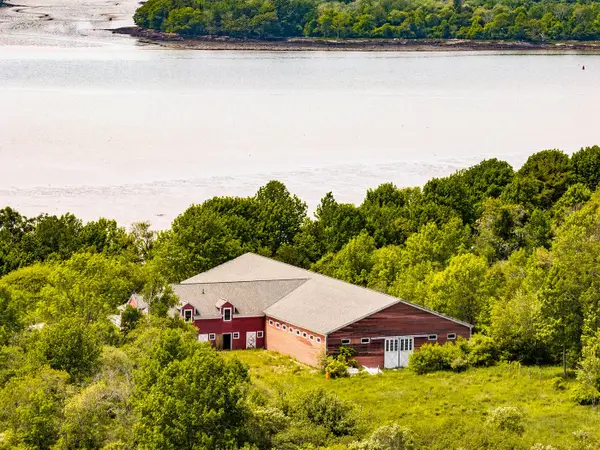 711 Saint George Road, South Thomaston, ME 04858