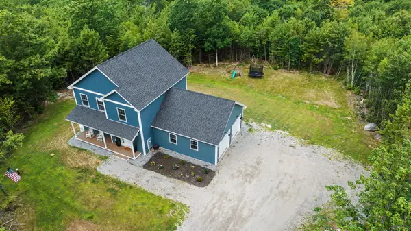 28 Vista Way, Naples, ME 04055