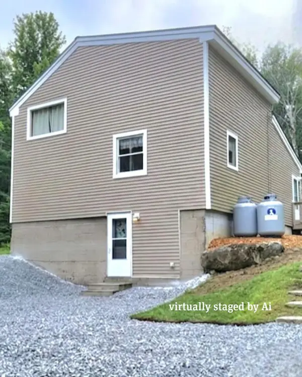 520 Smithfield Road, Oakland, ME 04963