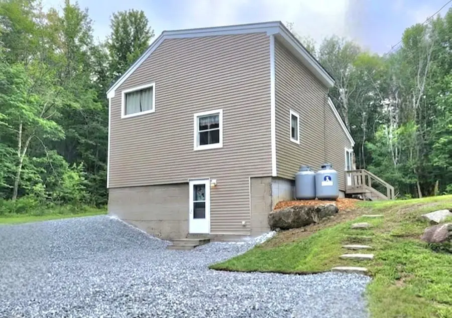 520 Smithfield Road, Oakland, ME 04963 - #2