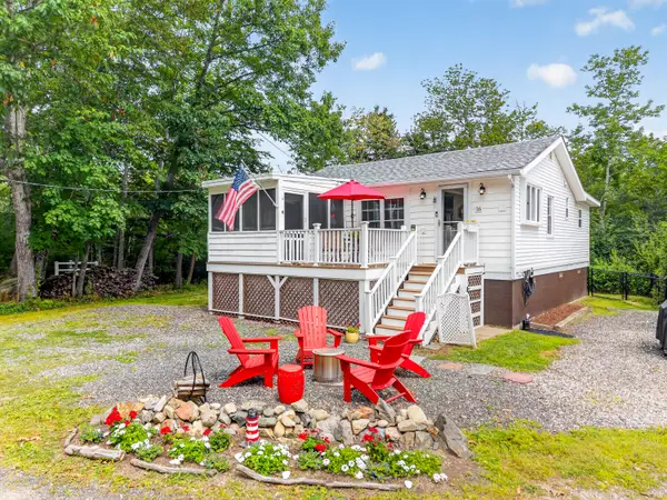 16 Midnight Drive, York, ME 03909