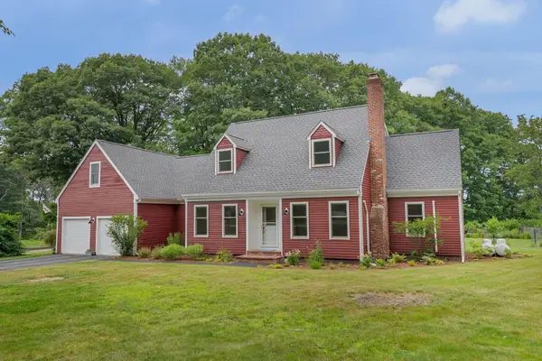 28 Waterhouse Road, Cape Elizabeth, ME 04107