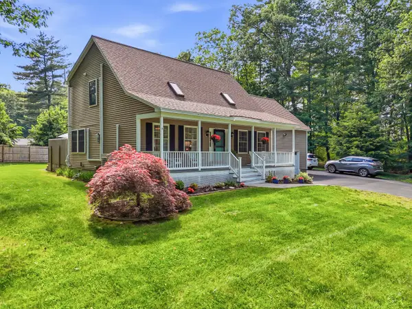2 Shady Woods Lane, Kennebunk, ME 04043