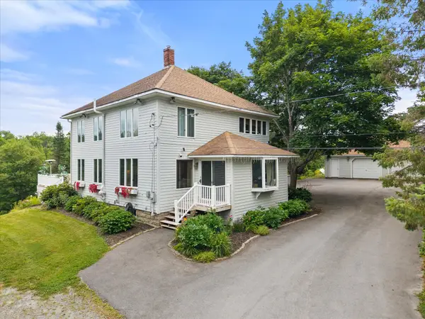 15 Brochu Lane, Brewer, ME 04412