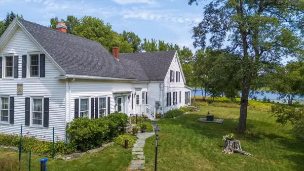139 Oregon Road, Islesboro, ME 04848