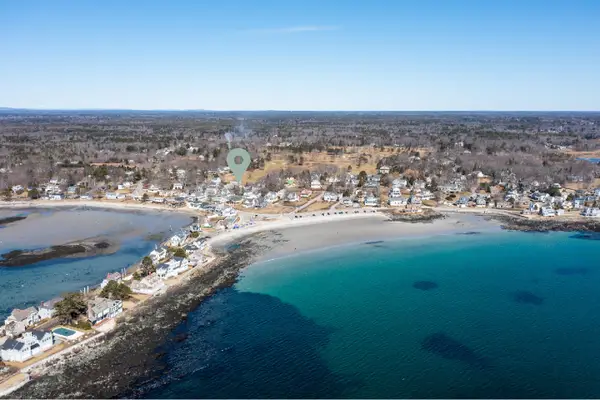 8 Railroad Avenue, Kennebunk, ME 04043