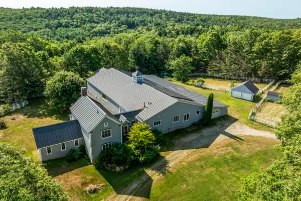 237 Middle Road, Edgecomb, ME 04556