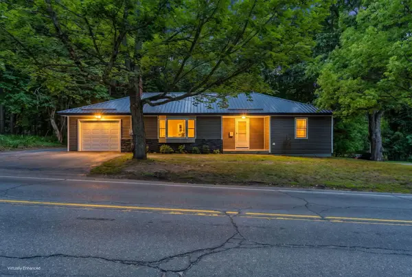 71 Enfield Road, Lincoln, ME 04457