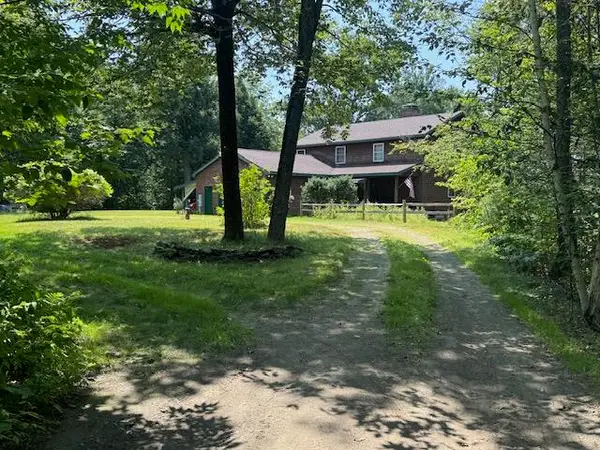 89 Lenfest Road, Palermo, ME 04354