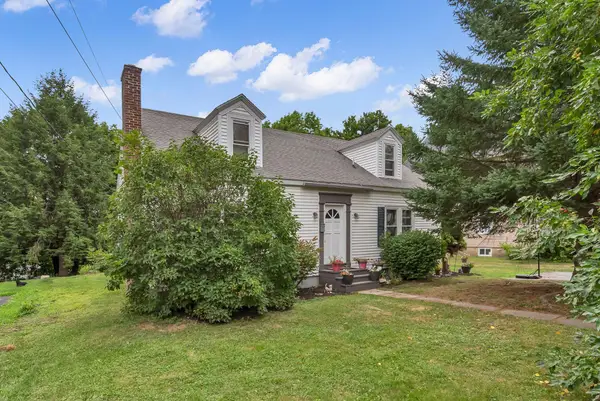 57 High Holborn Street, Gardiner, ME 04345
