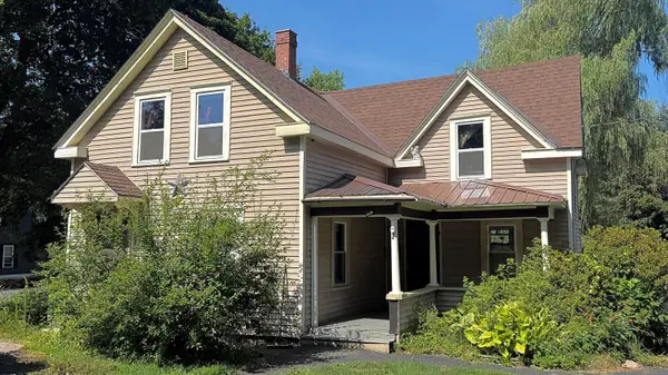 34 Price Street, Calais, ME 04619
