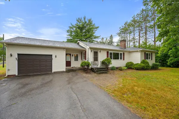49 Perry Road, Hampden, ME 04444
