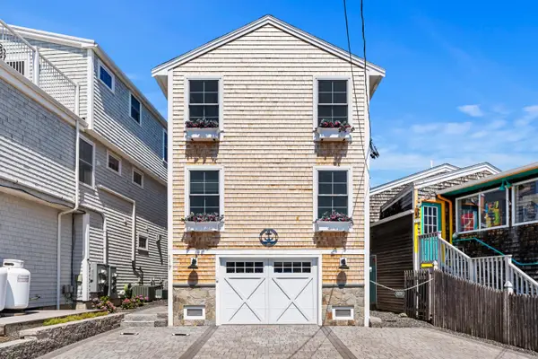 117 Perkins Cove Road, Ogunquit, ME 03907