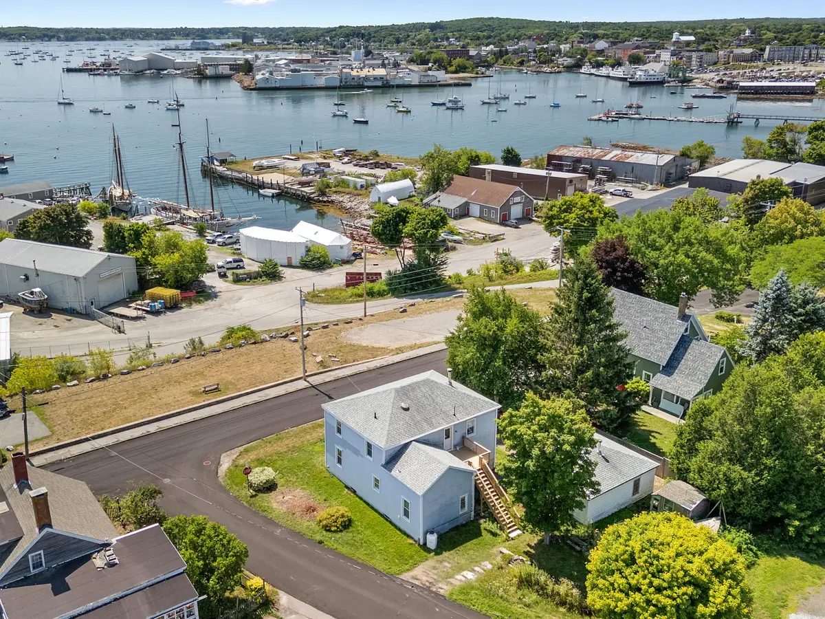 26 Front Street, Rockland, ME 04841 - #1