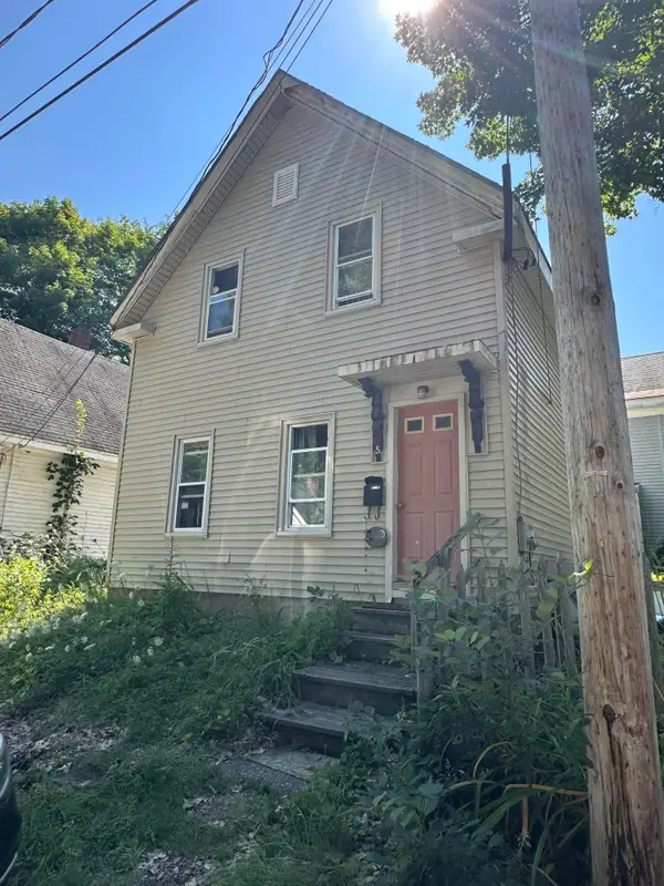 5 Third Street, Randolph, ME 04346