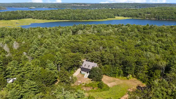 37 Francis Wyman Road, Phippsburg, ME 04562
