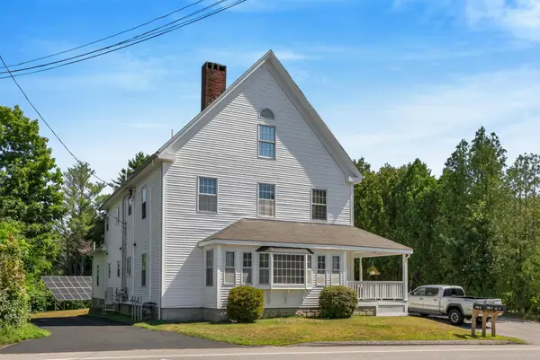 419 Falmouth Road, Falmouth, ME 04105