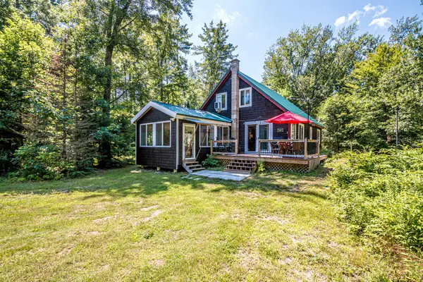 64 Briggs Lane, Fryeburg, ME 04037
