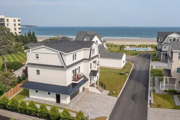 2 Schooner Way, Old Orchard Beach, ME 04064