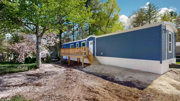 43 Marshwood Drive, Eliot, ME 03903