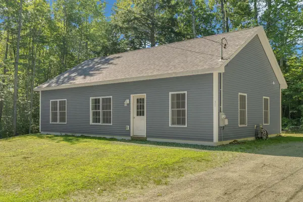 31 Pine Ridge Road, Sabattus, ME 04280