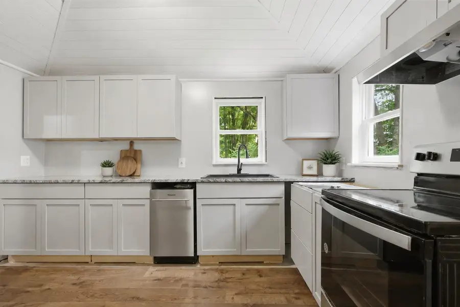182 Manley Road, Auburn, ME 04210 - #2