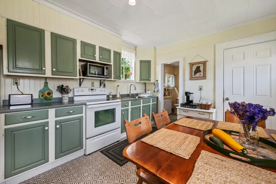 13 Cross Street, Rangeley, ME 04970 - #3