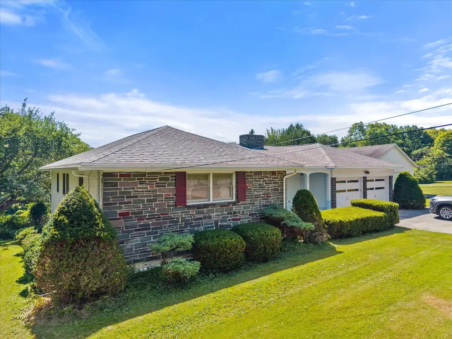 240 W Main Street, Searsport, ME 04974 - #3
