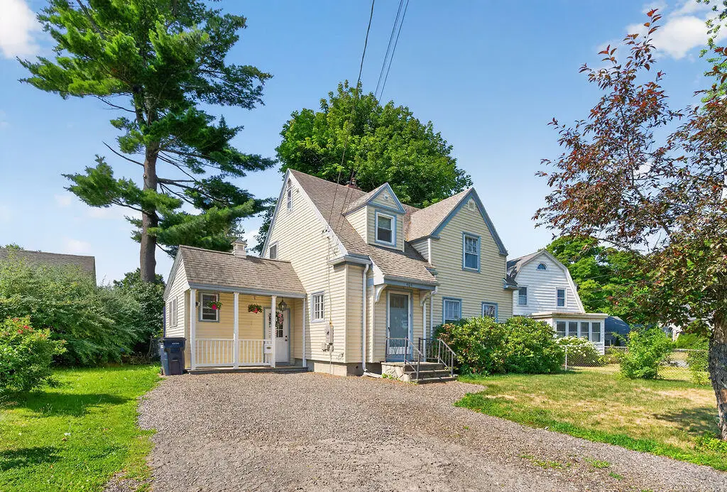 404 Ohio Street, Bangor, ME 04401 - #1