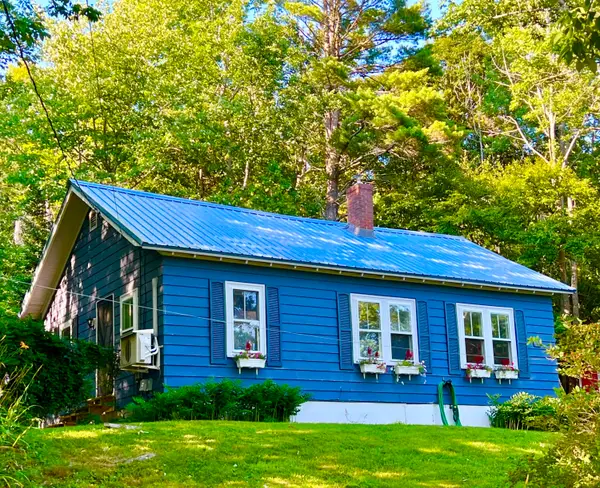 10 Perry Drive, Sullivan, ME 04664