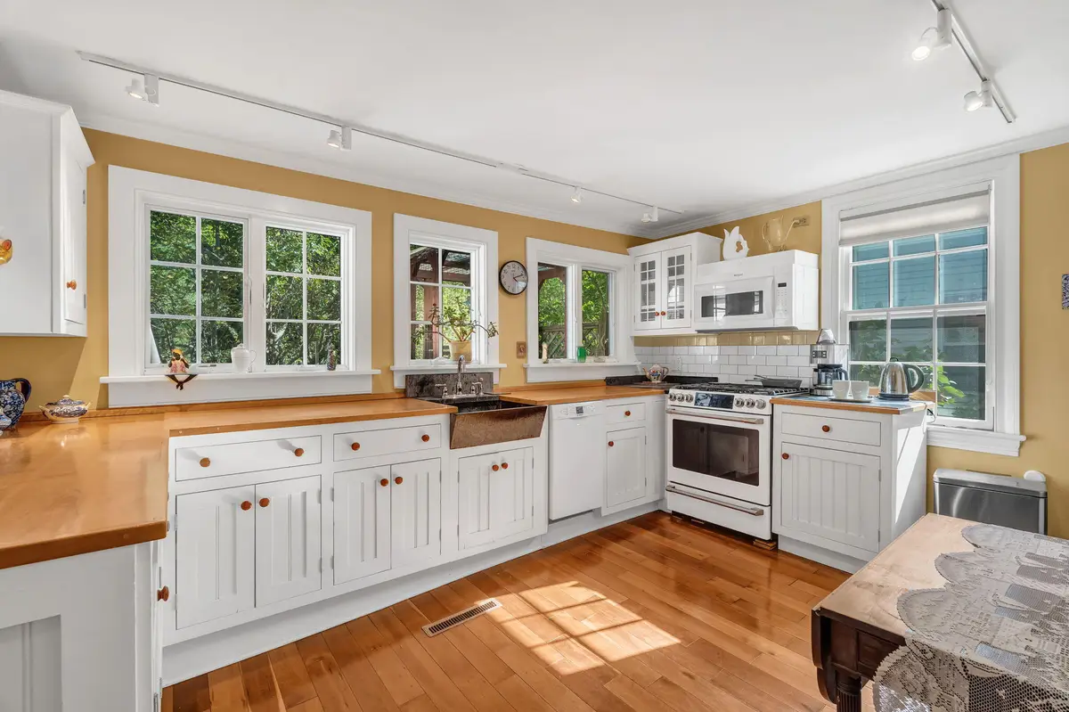 25 Church Street, Damariscotta, ME 04543 - #1