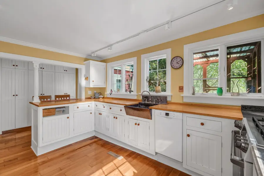 25 Church Street, Damariscotta, ME 04543 - #2