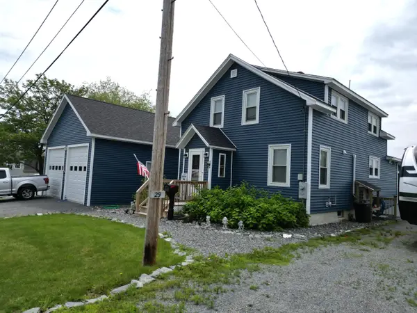 29 Wilson Street, Lincoln, ME 04457