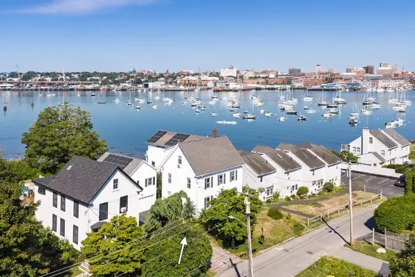11 Pine Street, South Portland, ME 04106