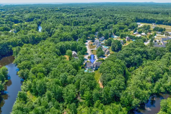 47 Quail Run, Kennebunk, ME 04043