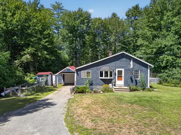 27 Beach Road, Windham, ME 04062
