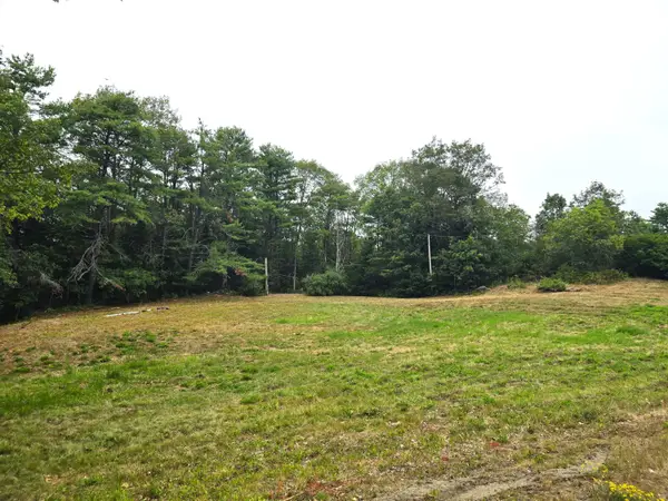 74 Old Sheepscot Road, Wiscasset, ME 04578