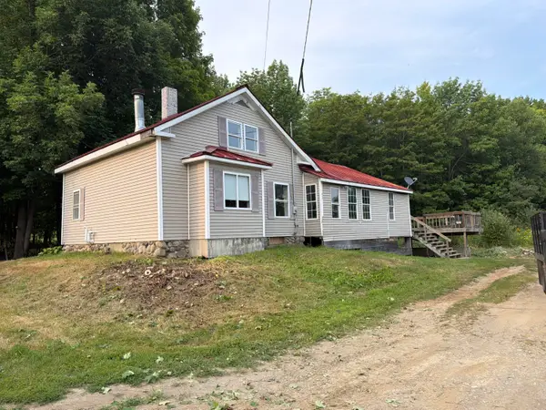152 Main Road, Charleston, ME 04422